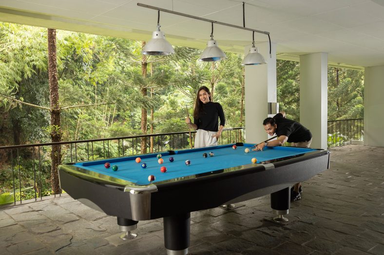 8-Ball
